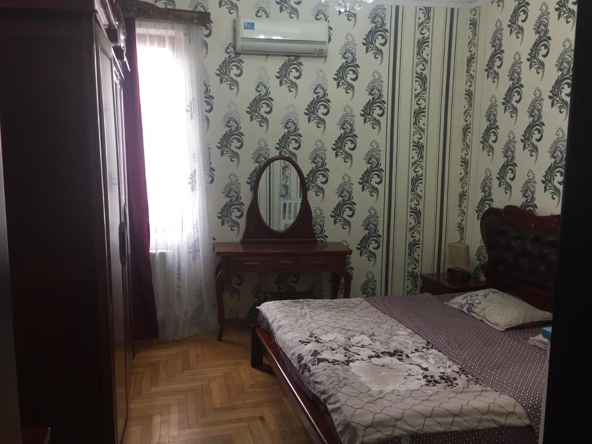 Отель Гостевой дом Нина Кобулети Экстерьер фото